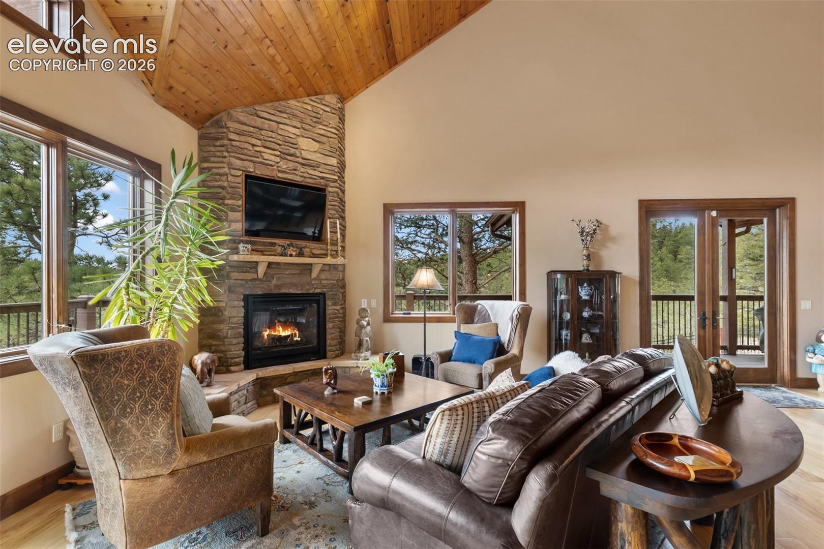 Living room with gas fireplace