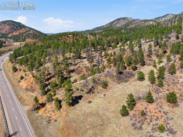 Photo 6 of 11070 W Highway 24, Cascade