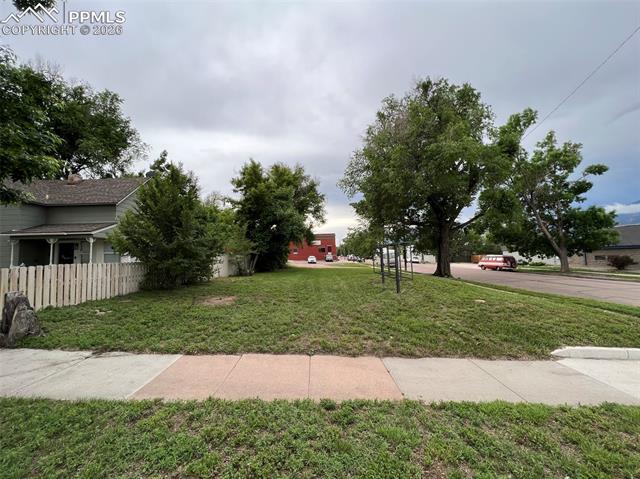 Photo 9 of 703 E Costilla Street, Colorado Springs