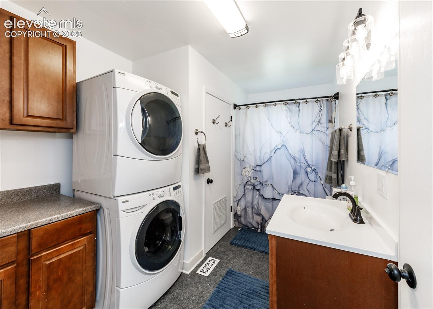 Bathroom & Laundry