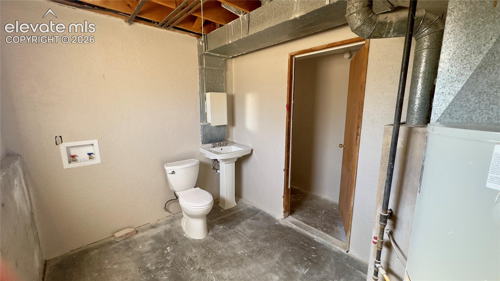 102 W 26th St, La Junta, CO 81050