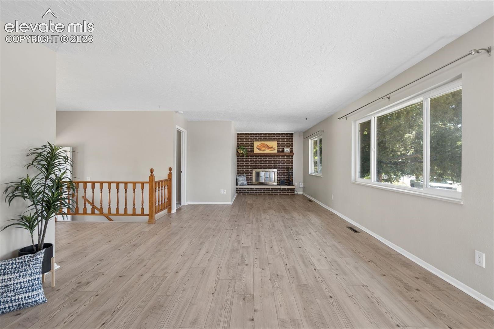 Photo 11 of 408 Elmwood Drive, Colorado Springs