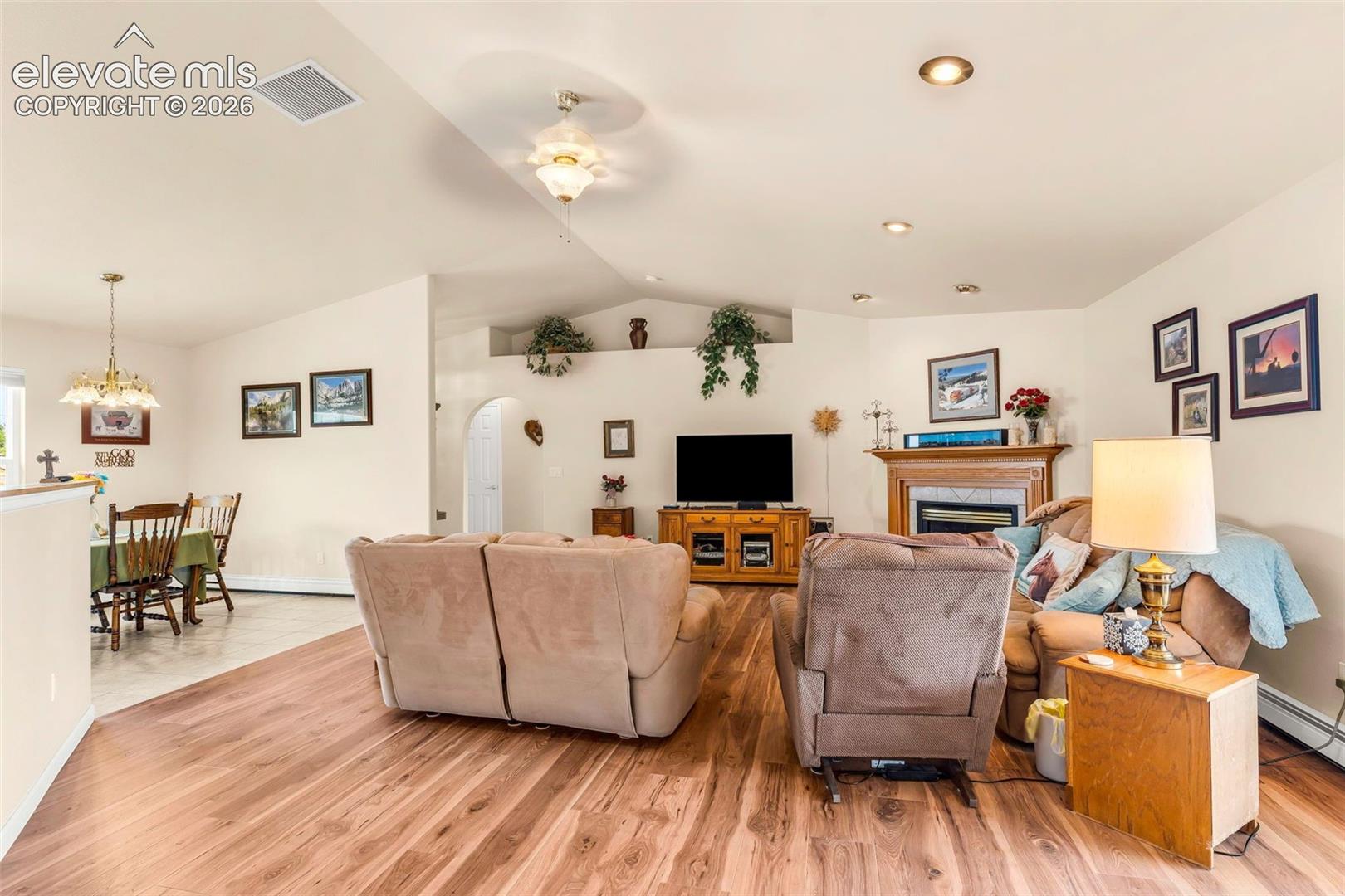 Photo 7 of 1165 S Oakleaf Drive, Pueblo West