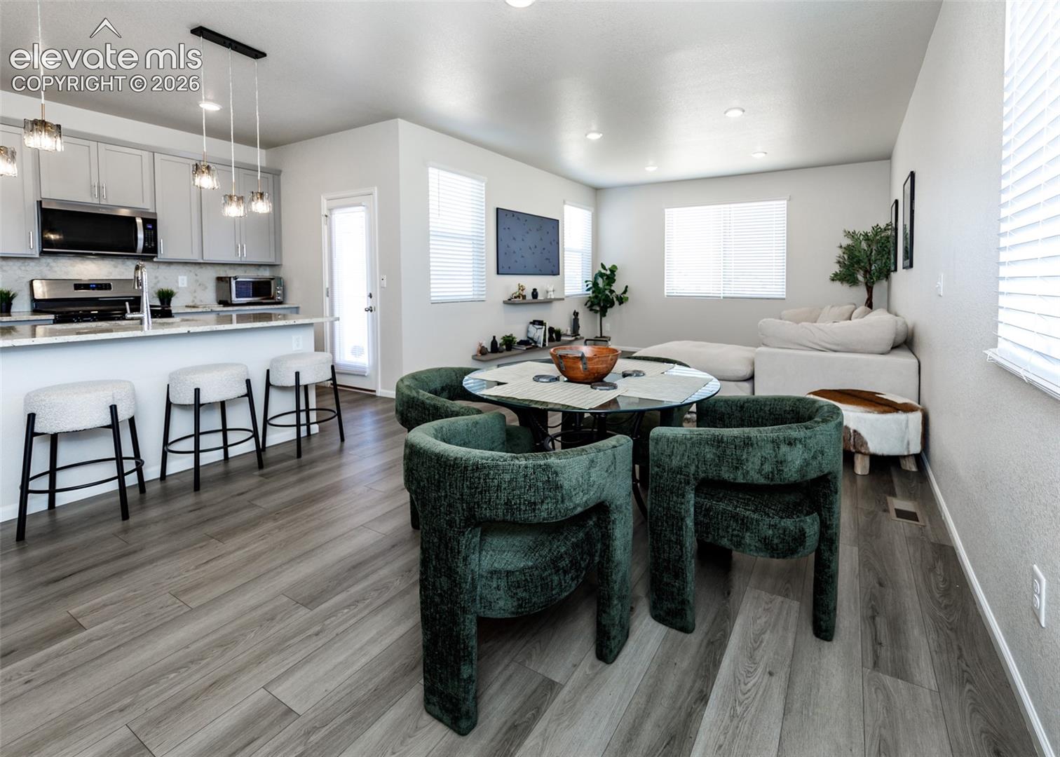 Photo 6 of 6708 Wiper Way, Colorado Springs