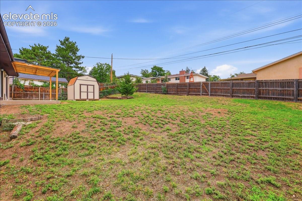 Huge yard.