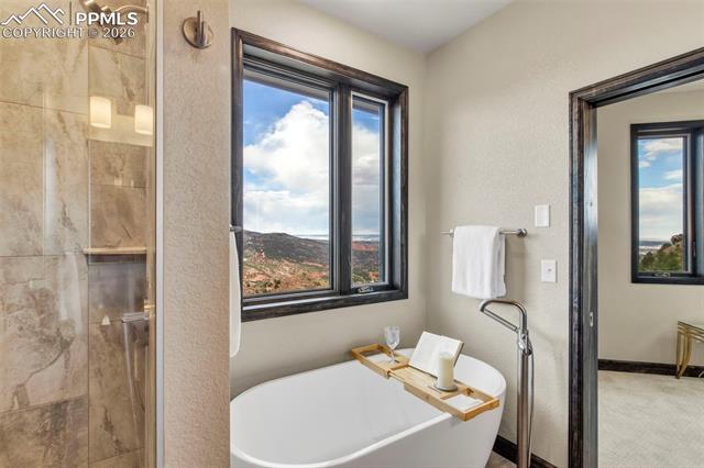 Photo of 1060 Neon Moon View, Manitou Springs, CO 80829