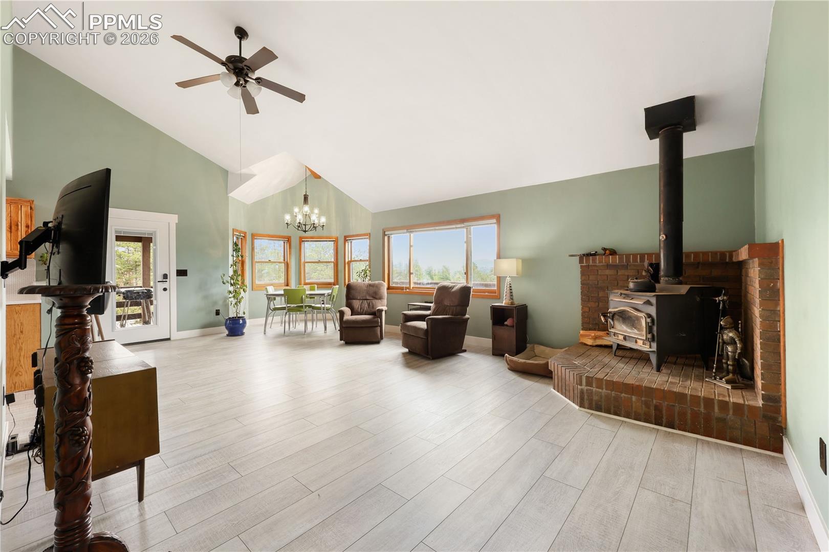 Photo 11 of 1721 Wildhorn Road, Florissant