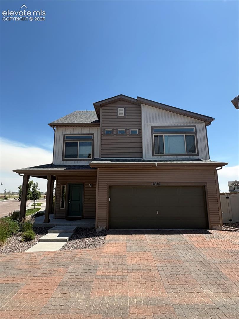 6934 Silvergrass Dr, Colorado Springs, CO 80927