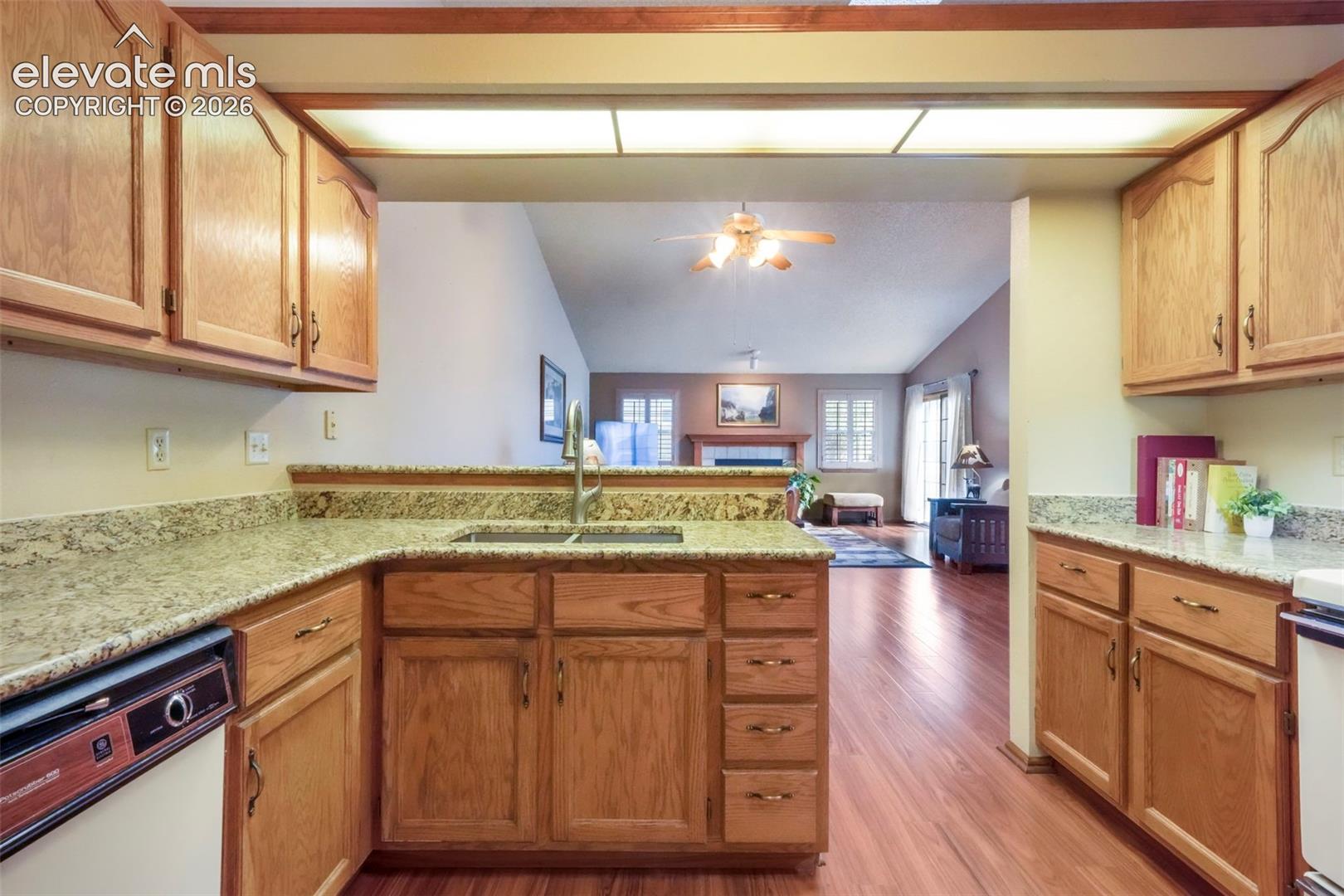 Photo 19 of 38 Rising Sun Terrace, Colorado Springs