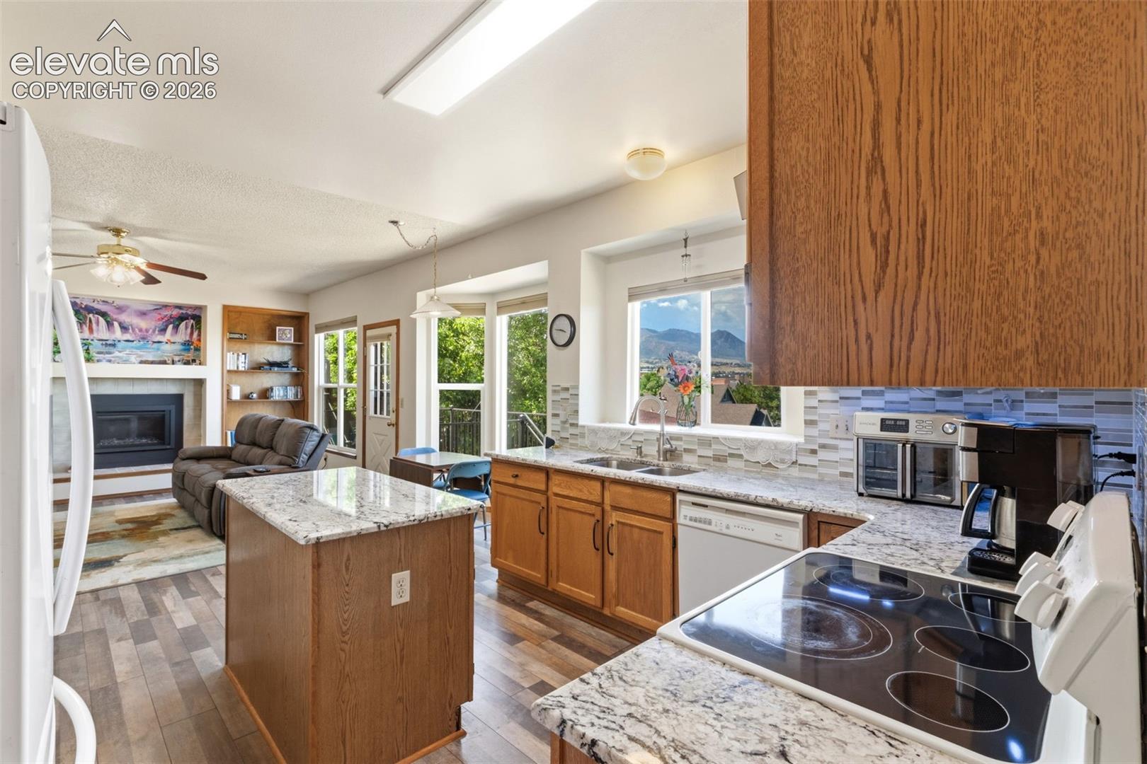 Photo 16 of 1547 Chesham Circle, Colorado Springs