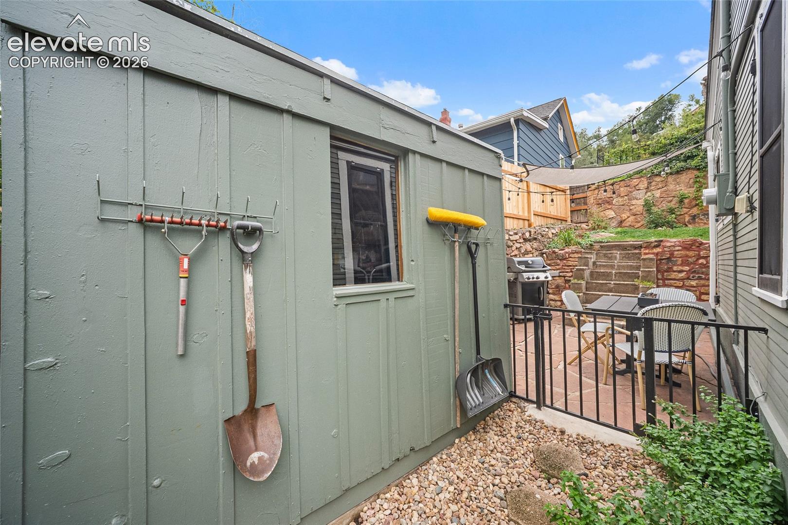 Storage shed
