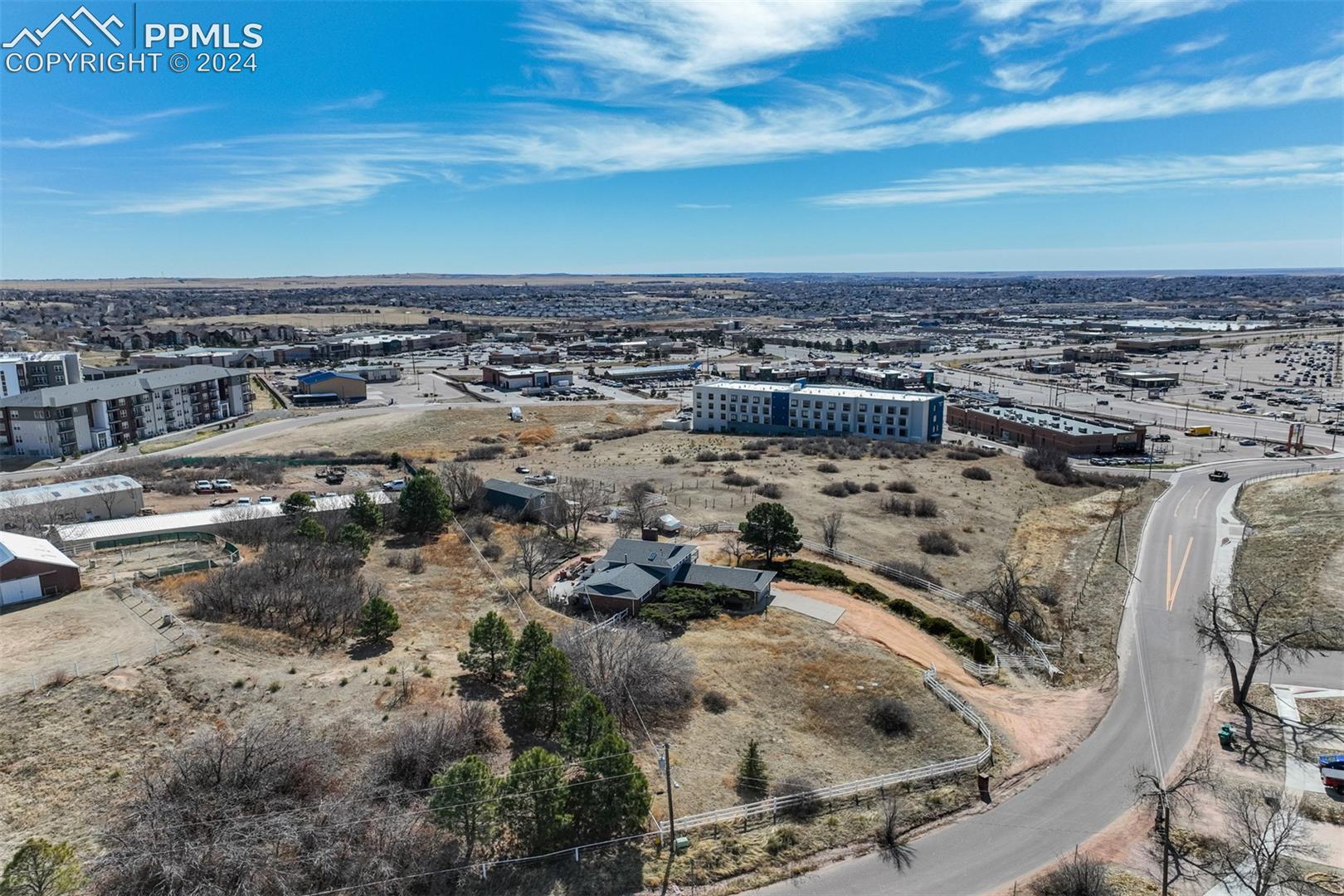 Birds eye view of property