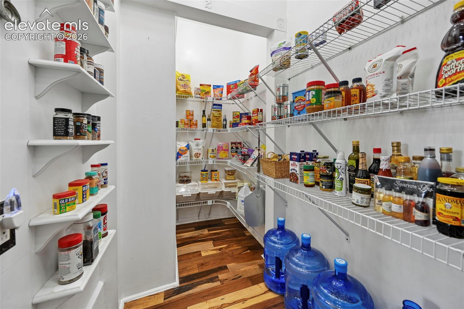 Walk in Pantry