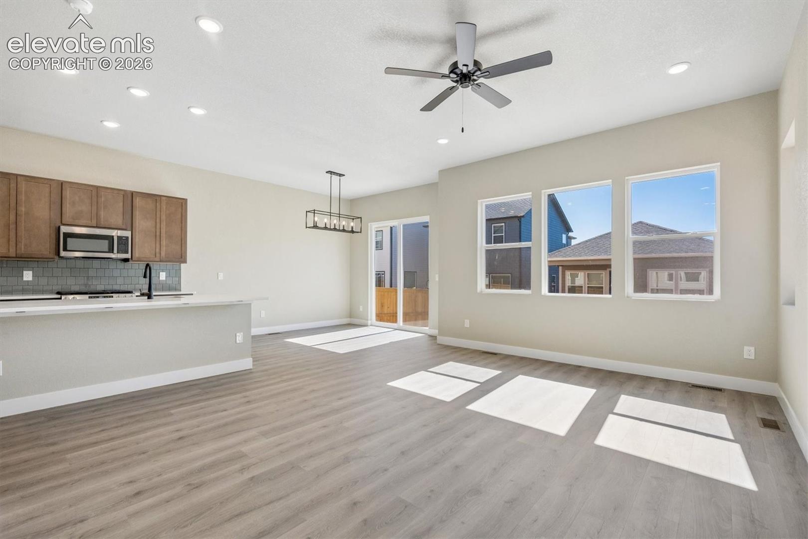 Photo 6 of 7729 Slate River Way, Colorado Springs
