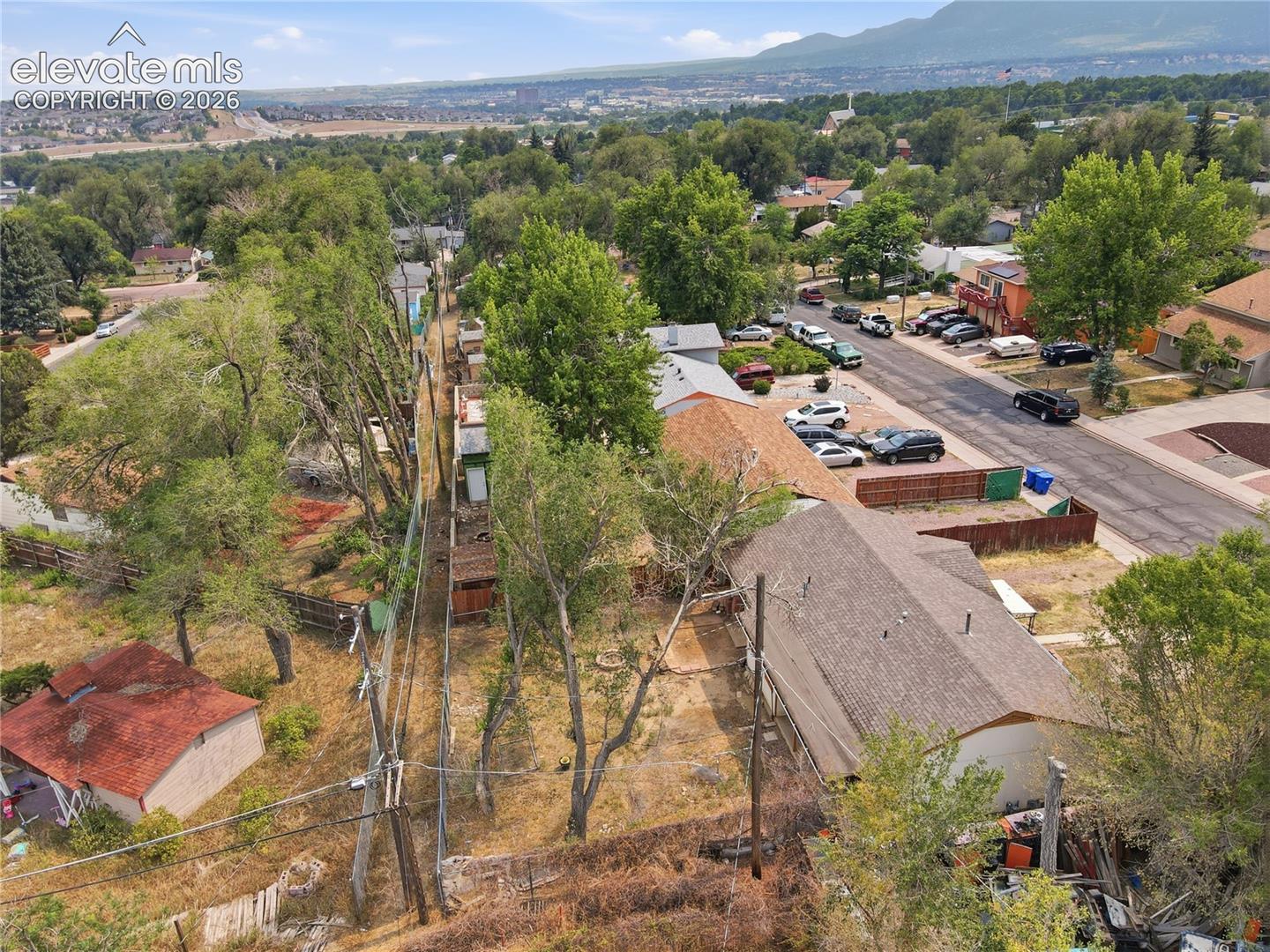 601 Huron Rd, Colorado Springs, CO 80910