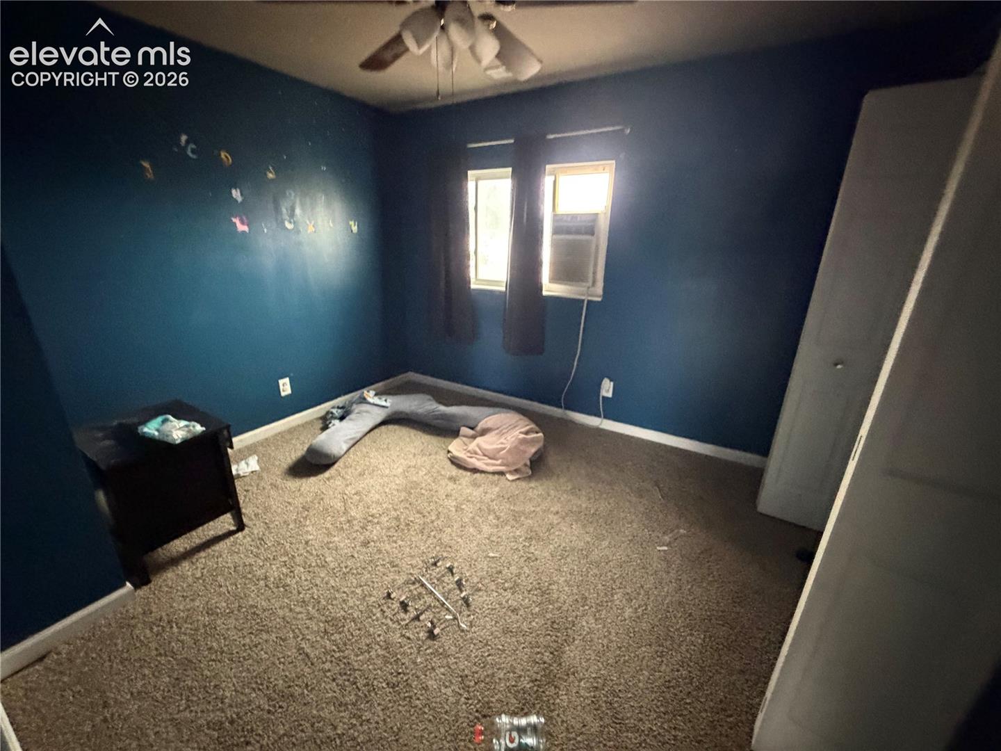 Photo 9 of 915 Crandall Drive, Colorado Springs