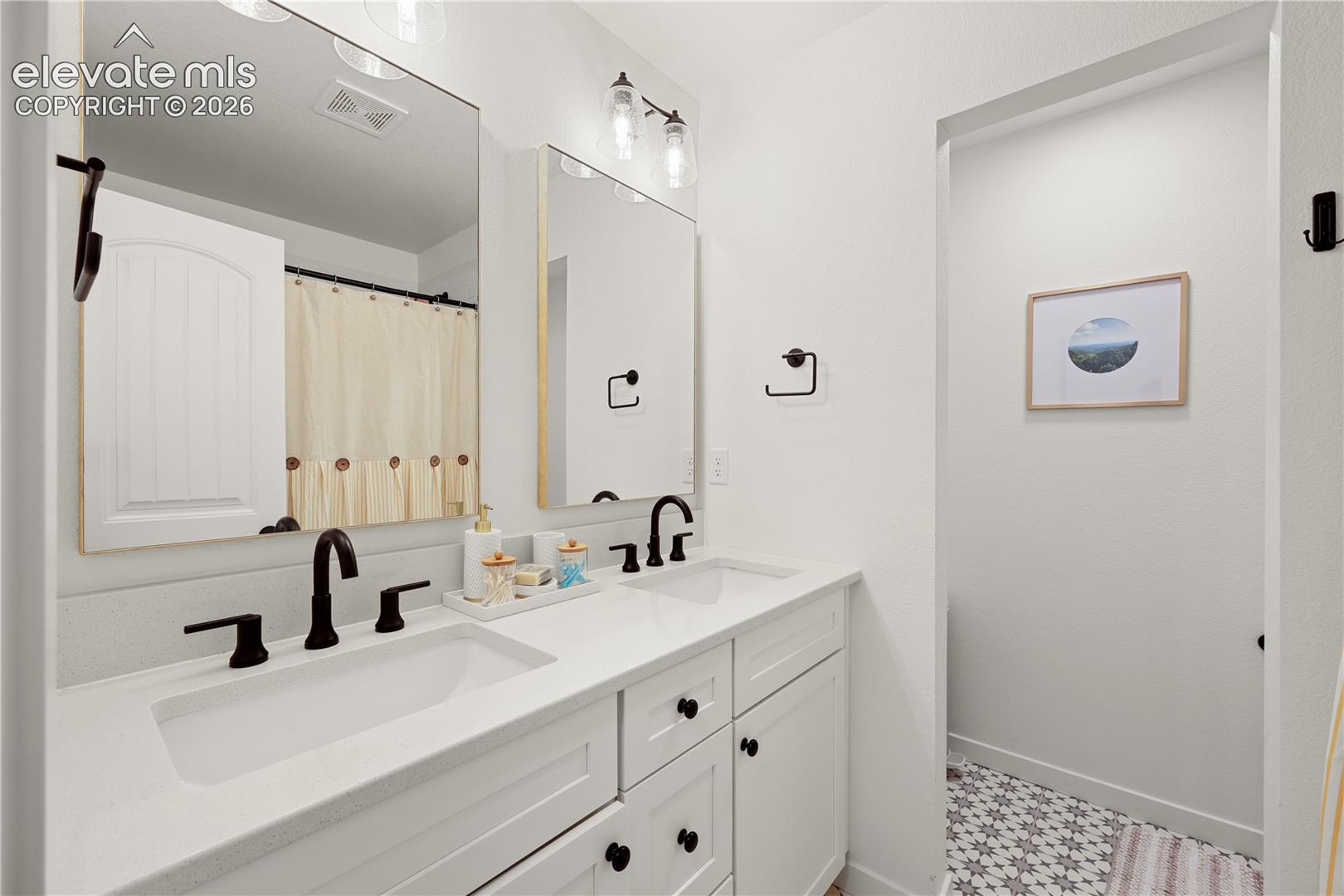 Photo 17 of 6538 Cumbre Vista Way, Colorado Springs