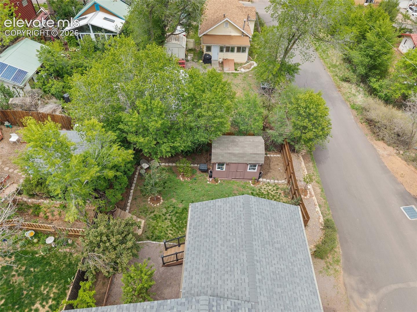 208 Oak Pl, Manitou Springs, CO 80829