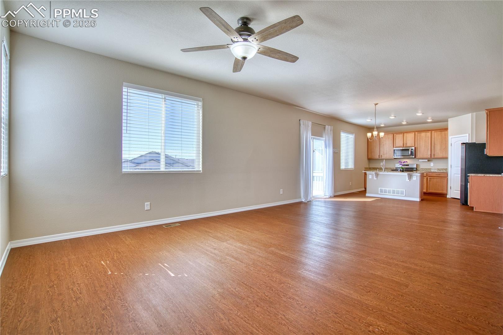 Photo 9 of 10104 Bluffstone Court, Peyton
