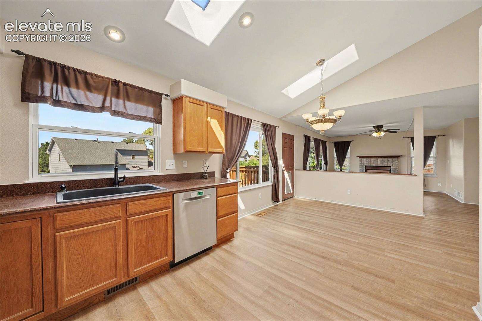 Photo 7 of 3310 Heather Glen Drive, Colorado Springs