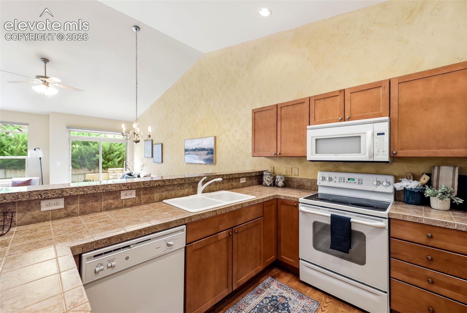 Photo 7 of 4580 Scarlet Drive, Colorado Springs