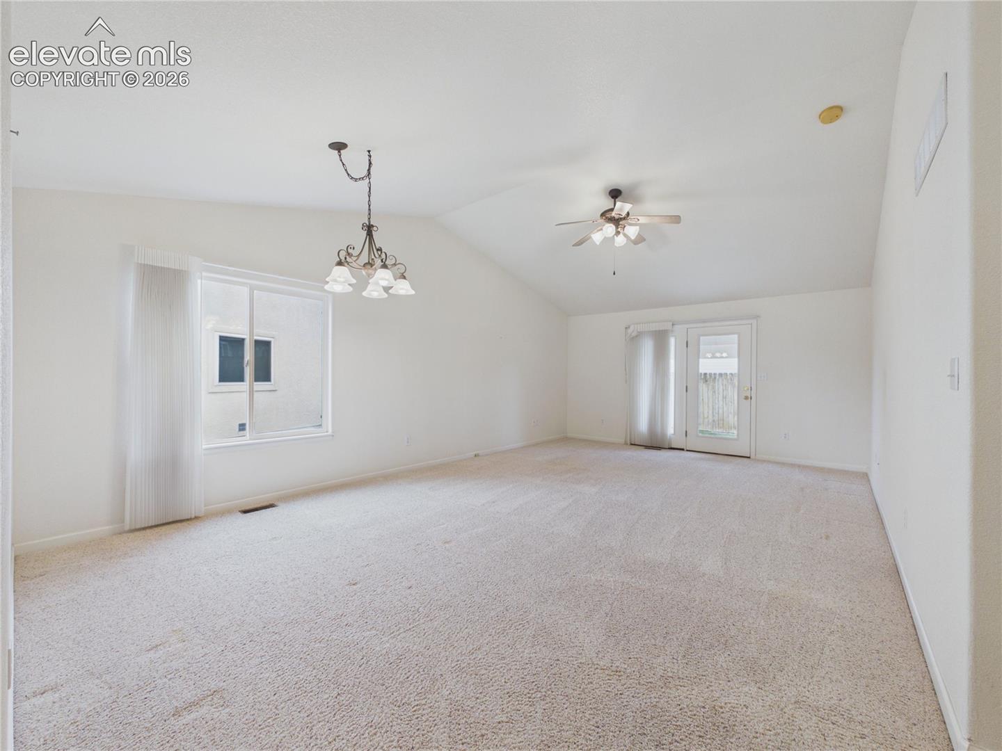 Photo 9 of 2025 Kingsroyal Boulevard #F, Pueblo