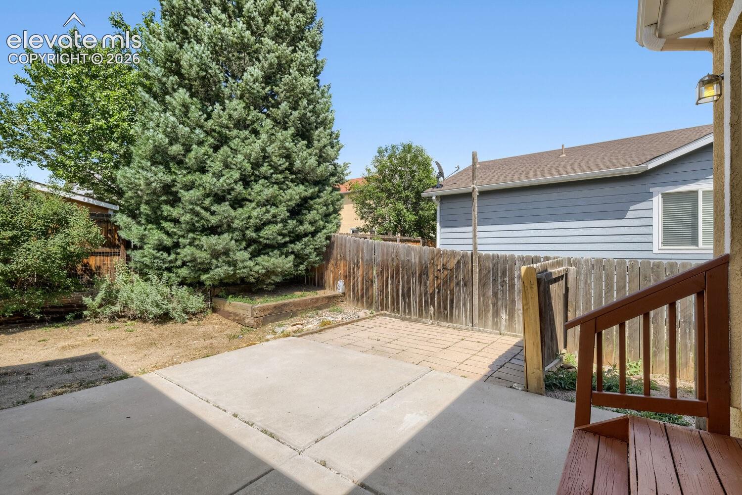 6888 Conifer Ridge Dr, Colorado Springs, CO 80923