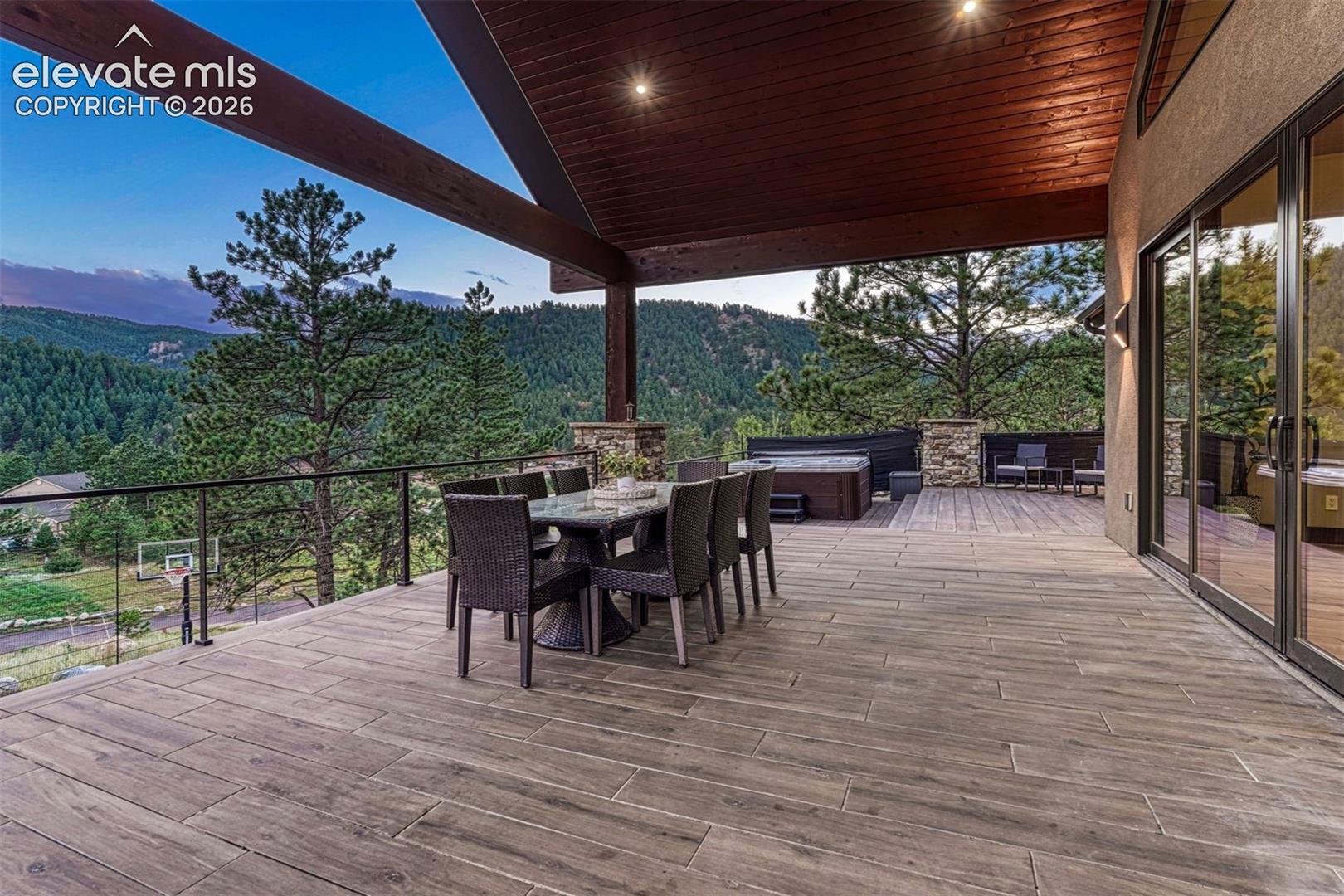 Enormous Deck Space.