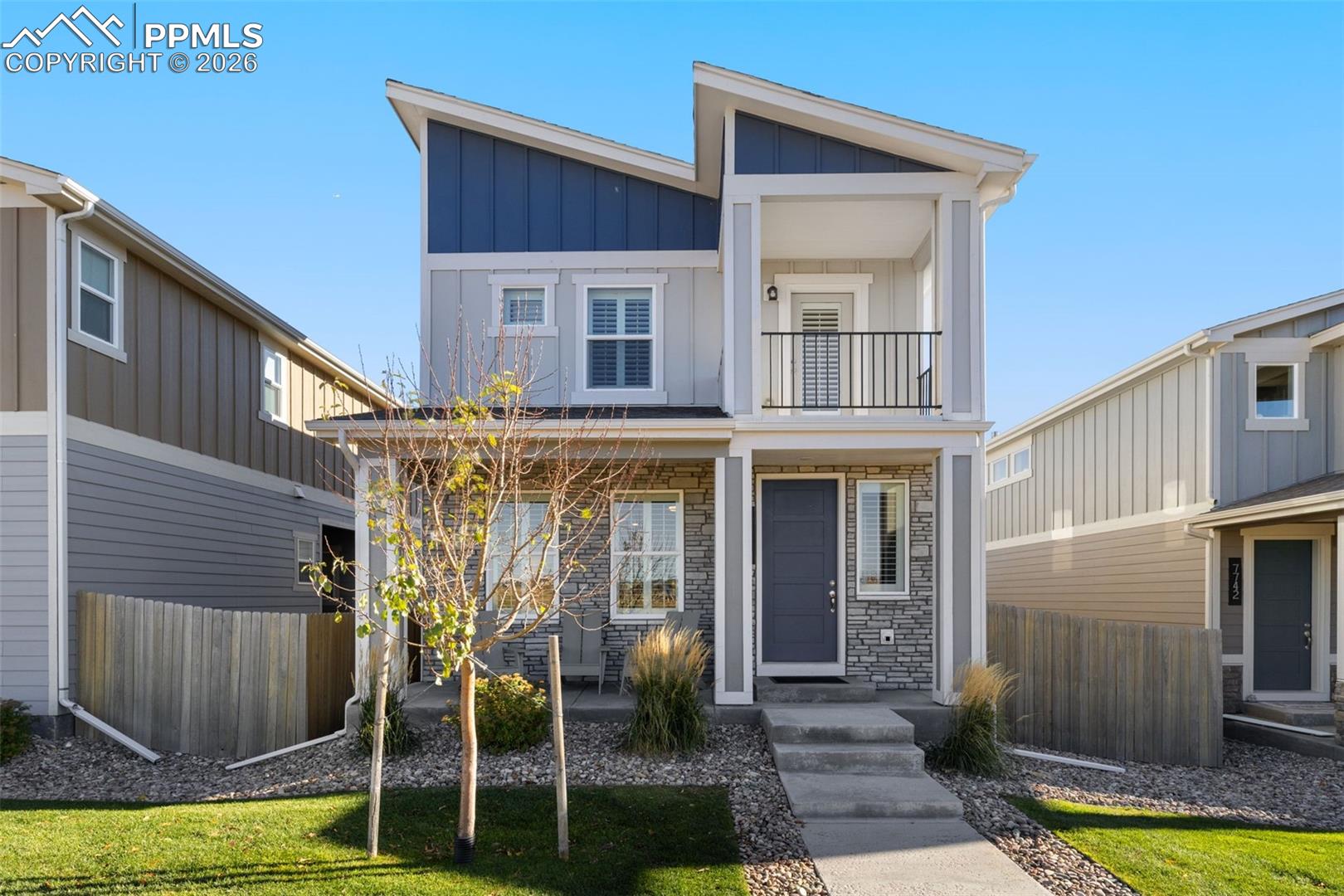 Featured Listings Featured Listings