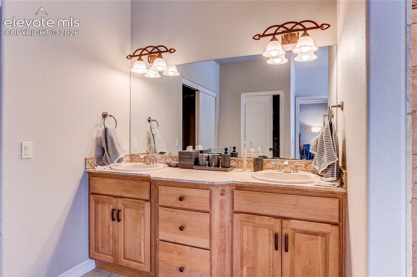 Photo 18 of 9364 Shipman Lane, Colorado Springs
