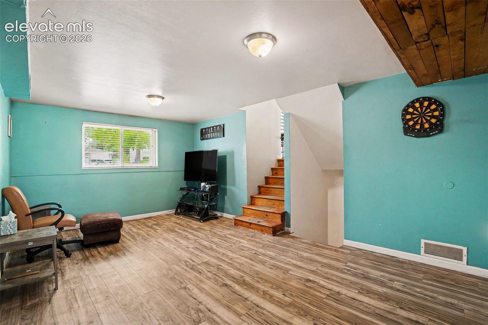 Photo 17 of 1915 Sussex Lane, Colorado Springs