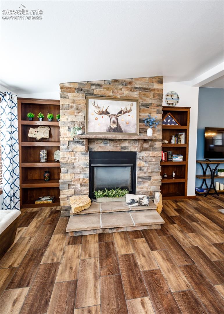 Living area fireplace