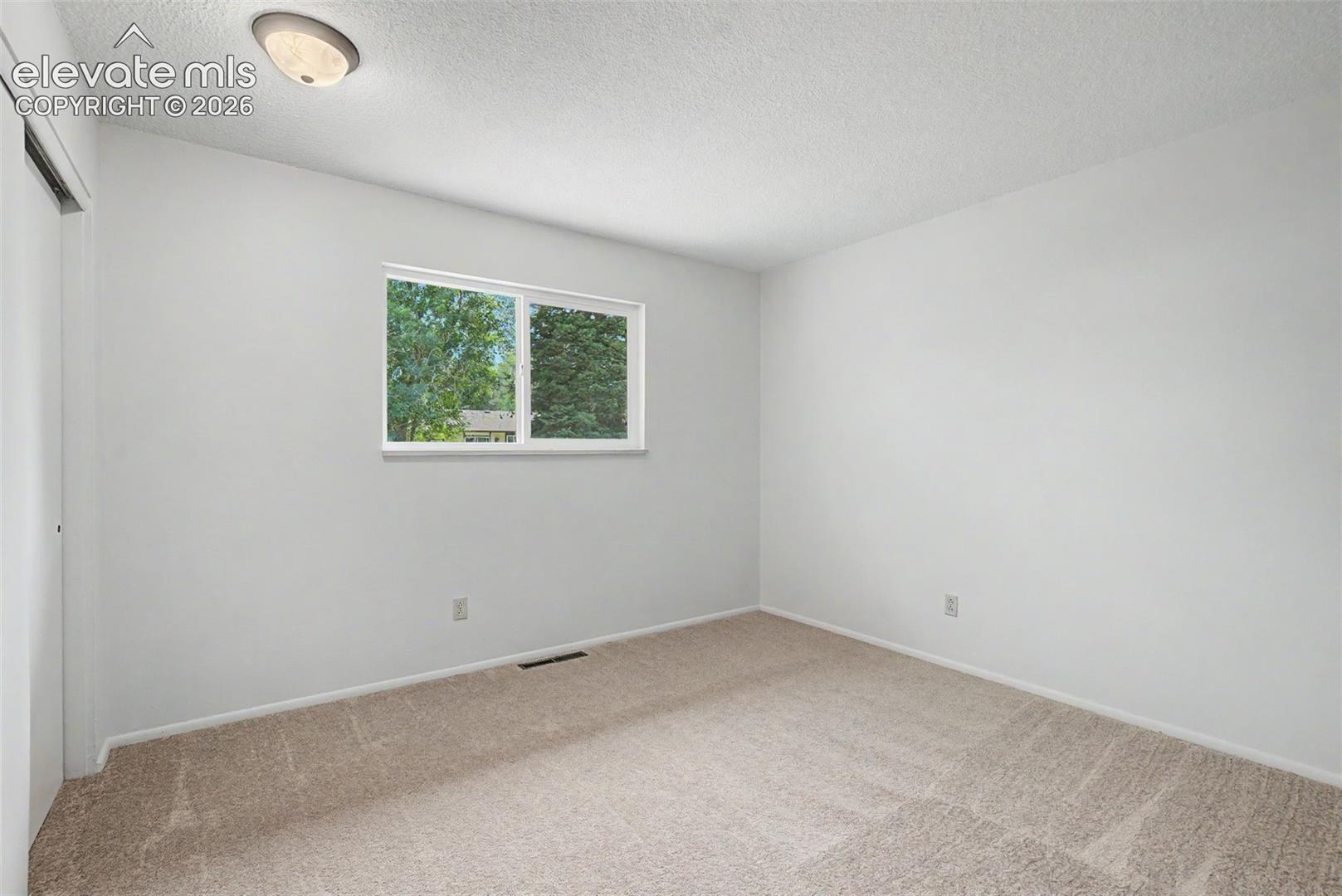 upper bedroom