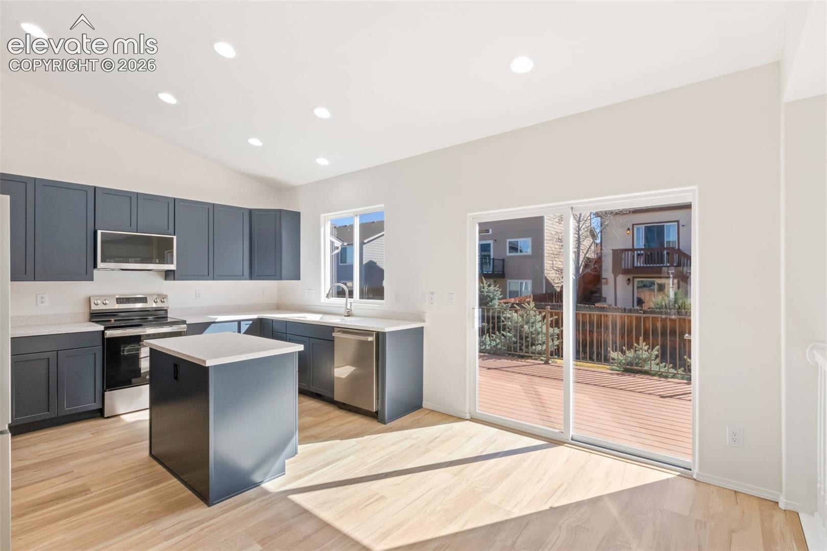 Photo 7 of 14181 Petrel Drive, Colorado Springs