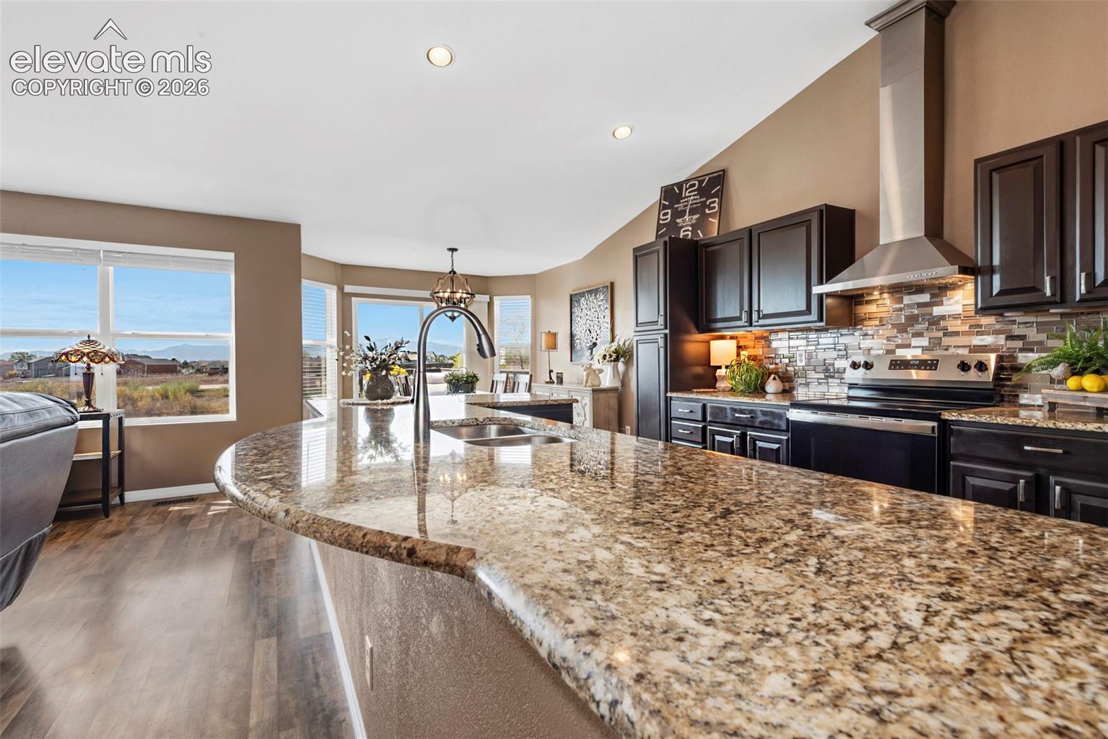 Beautiful Curved Large Granite Kitchen Island 