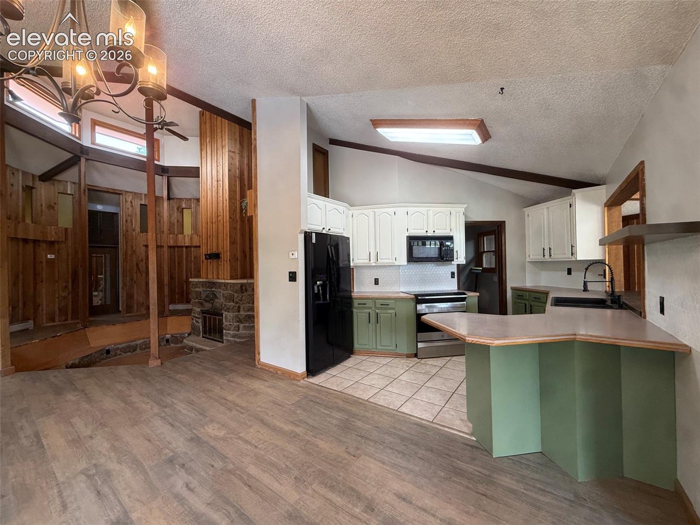 Photo 11 of 1710 Rock Ridge Place, Colorado Springs