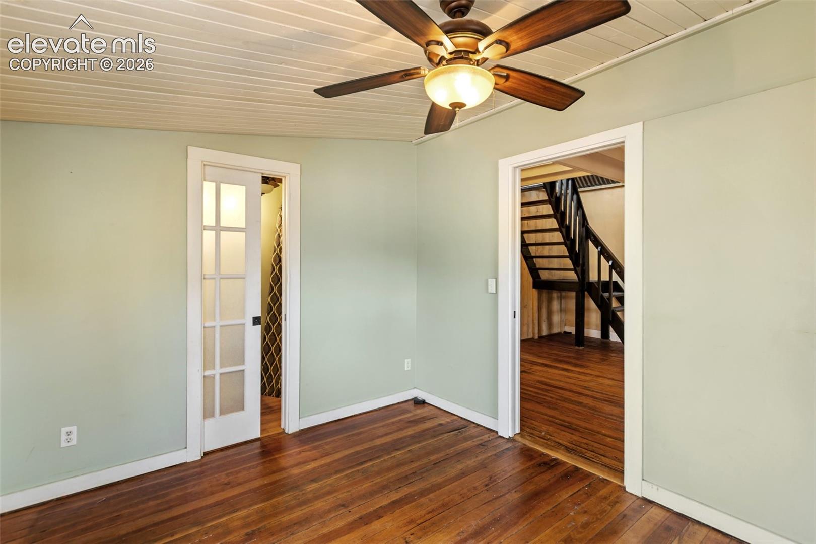 Photo 31 of 102 Spicer Avenue, Victor