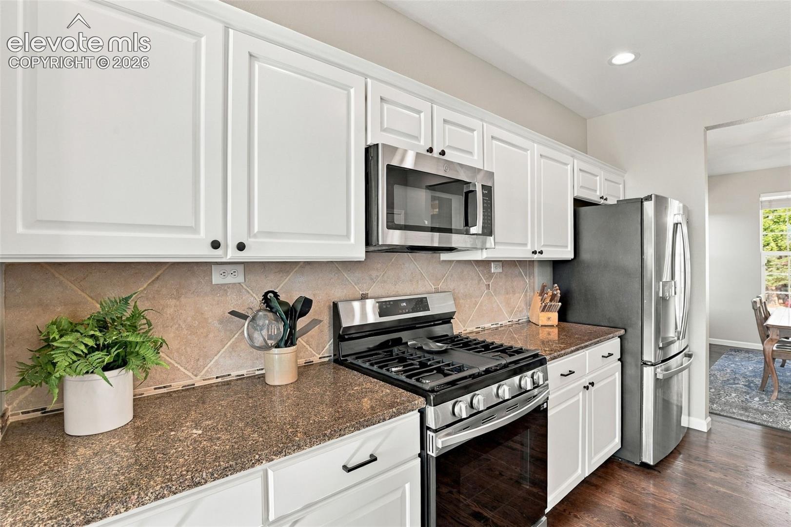 Photo 12 of 2112 Fieldcrest Drive, Colorado Springs