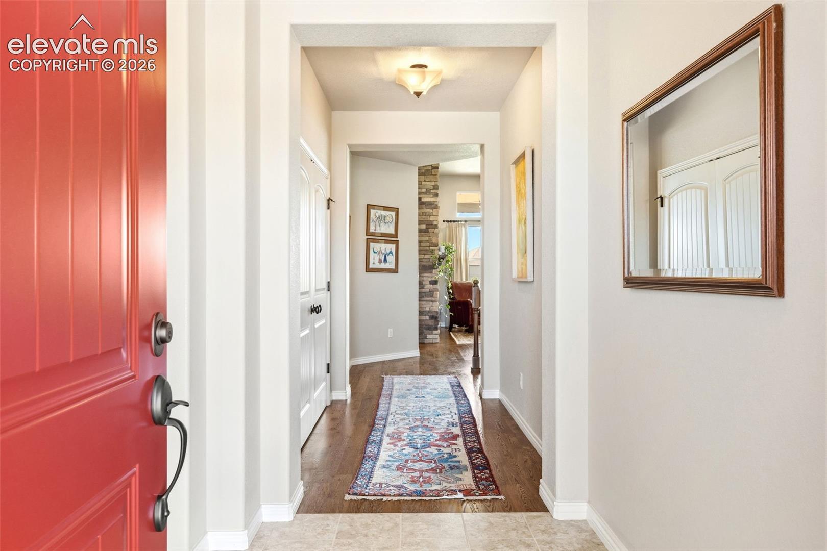 Foyer/entry to home