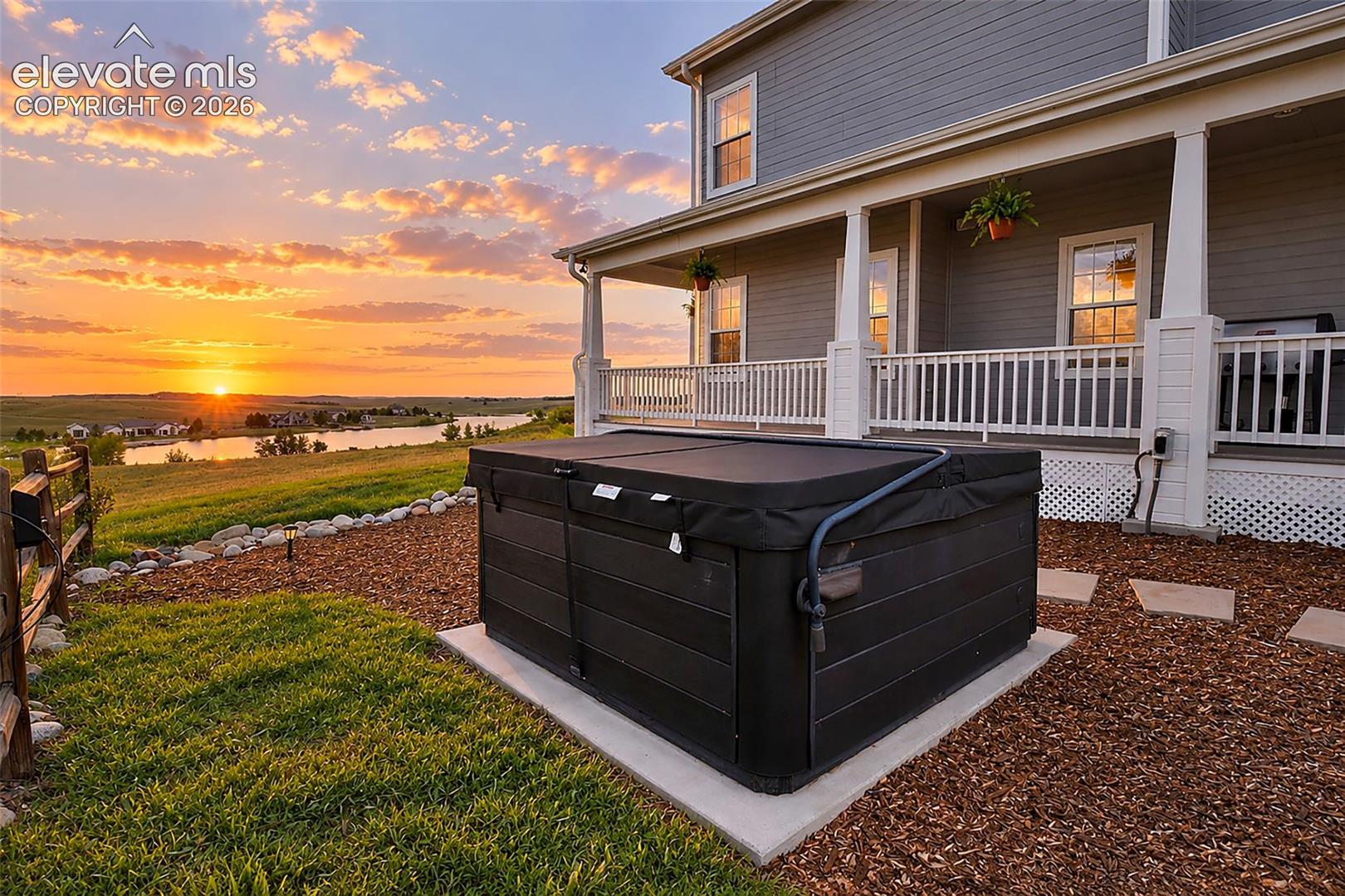 Hot Tub with Lake views as well!