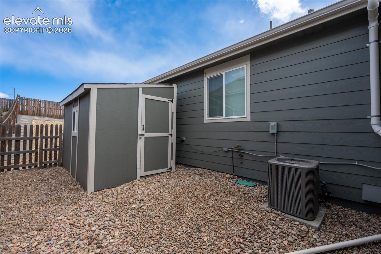 Side yard/shed