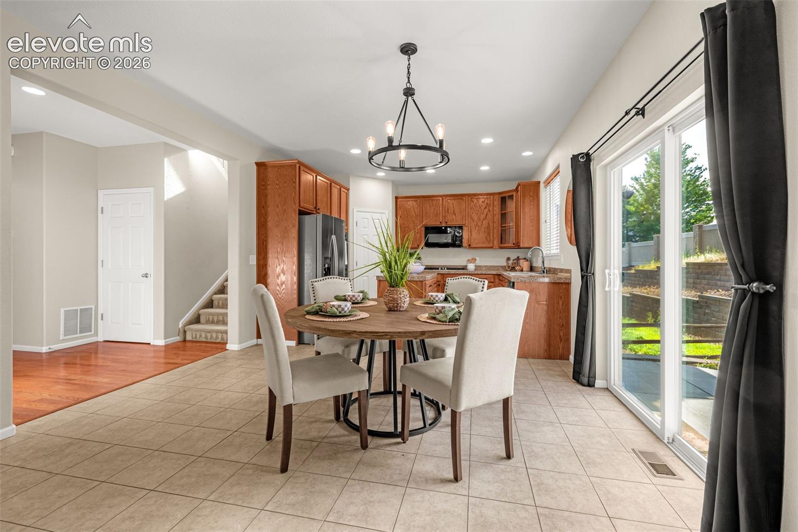 Photo 11 of 1425 Diamond Rim Drive, Colorado Springs