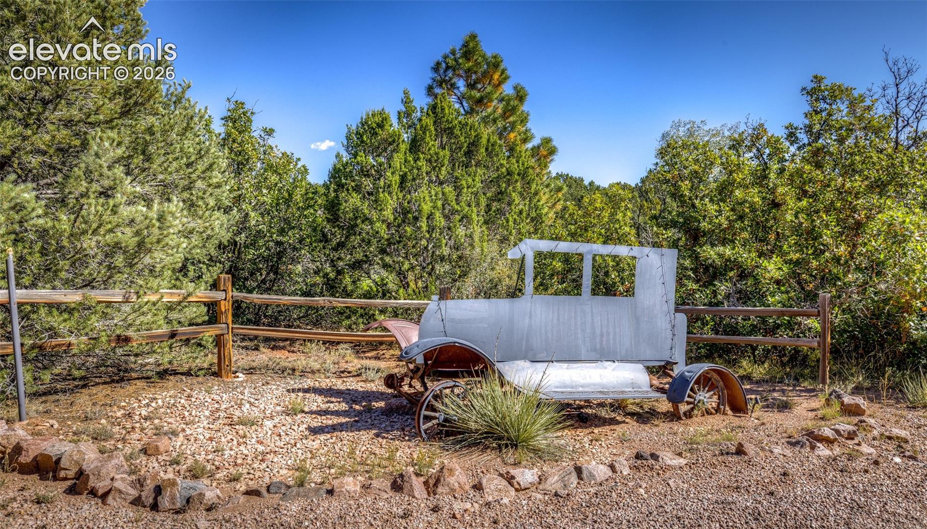 Photo 7 of 15631 Cala Rojo Drive, Colorado Springs