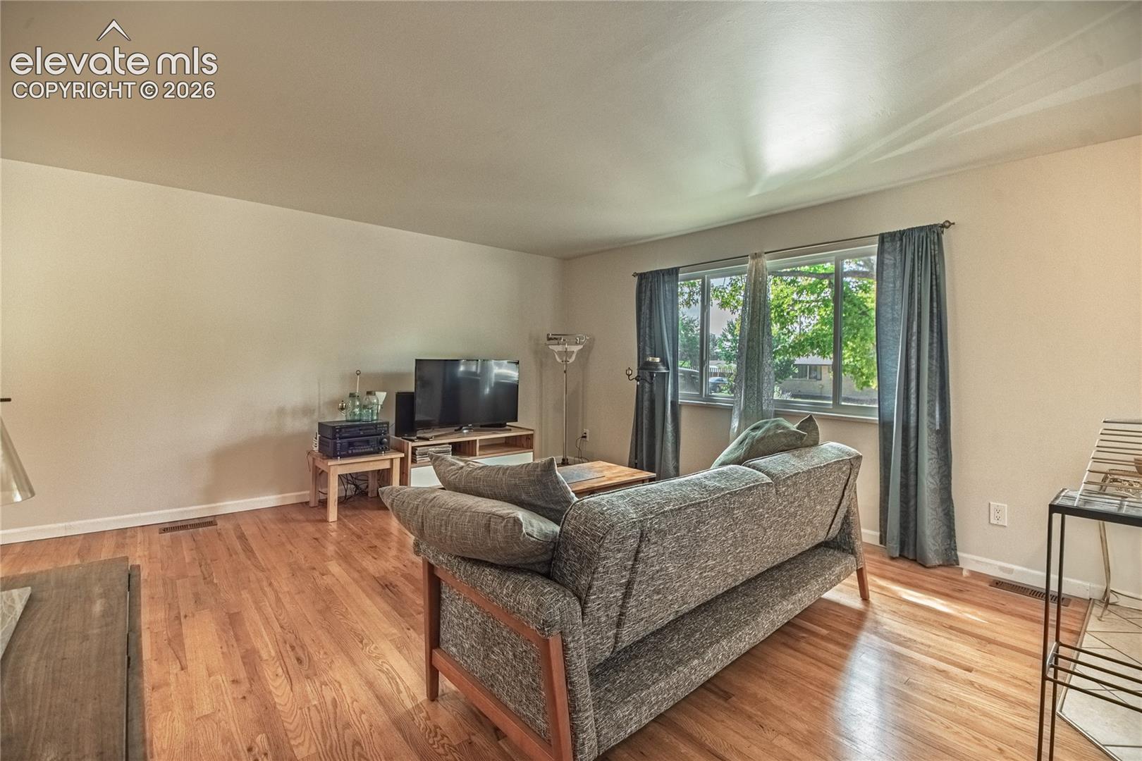 Photo 7 of 2512 E La Salle Street, Colorado Springs
