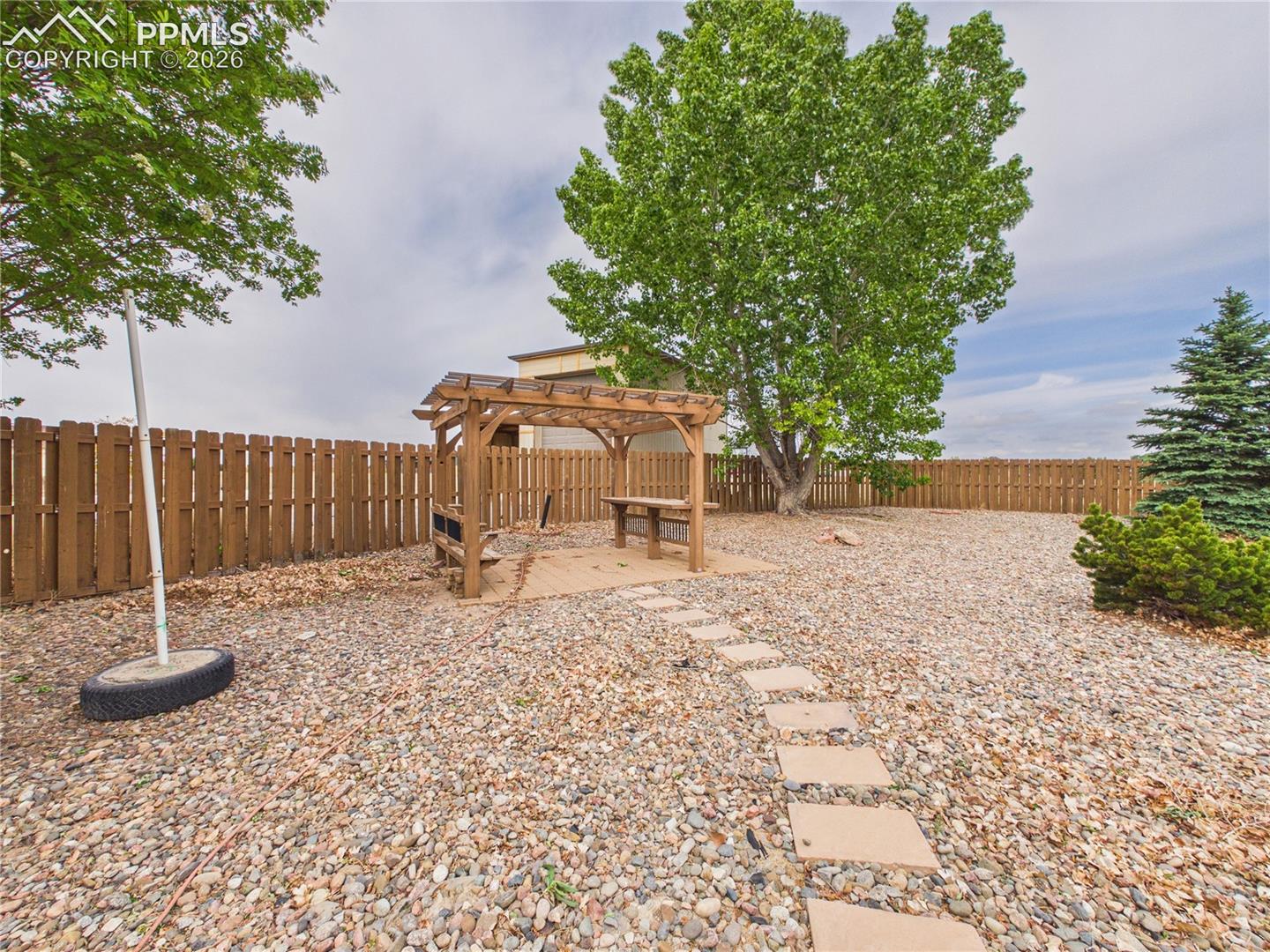 Photo 39 of 553 S Saunders Drive, Pueblo West