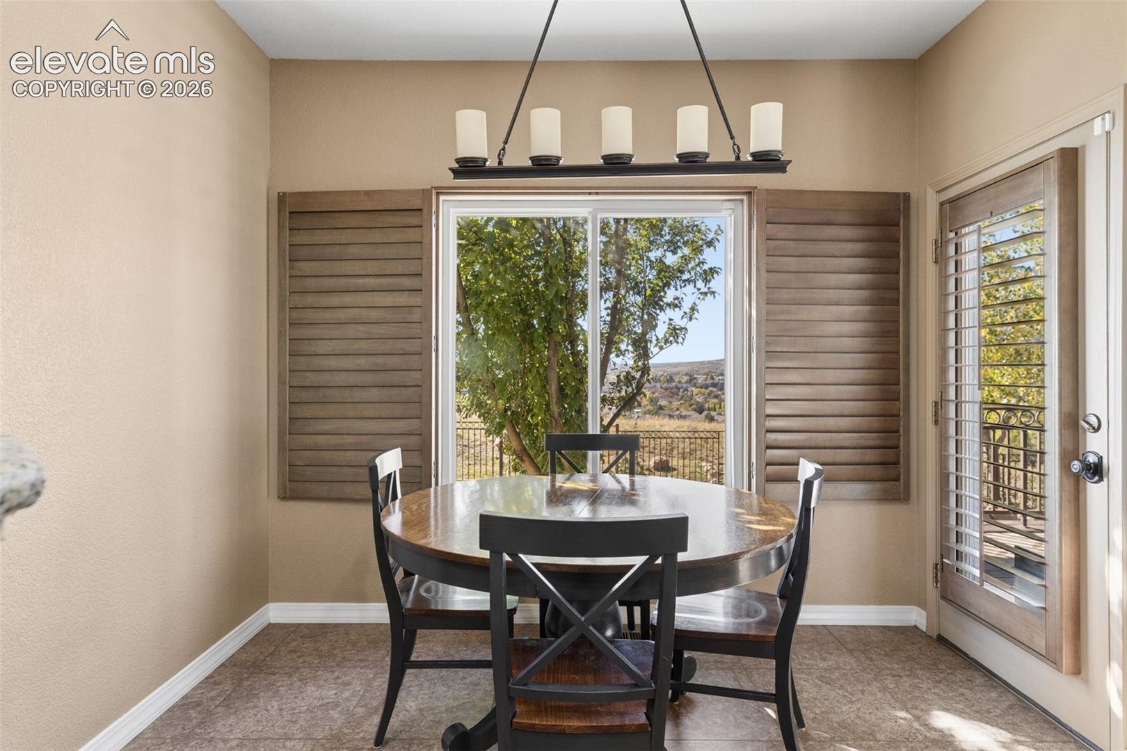 Dining Nook in Kitchen