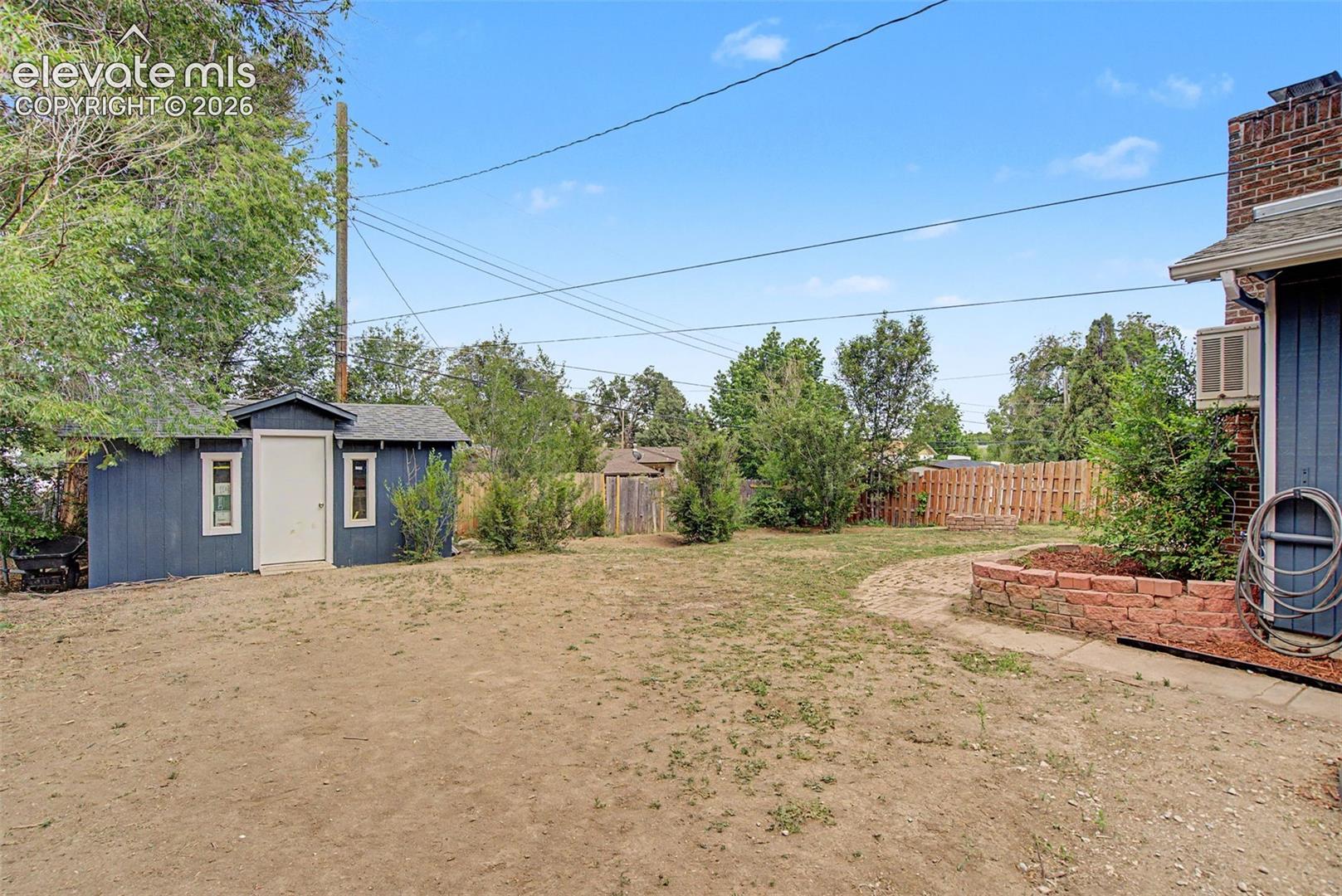 615 Chamberlin Ave, Colorado Springs, CO 80906