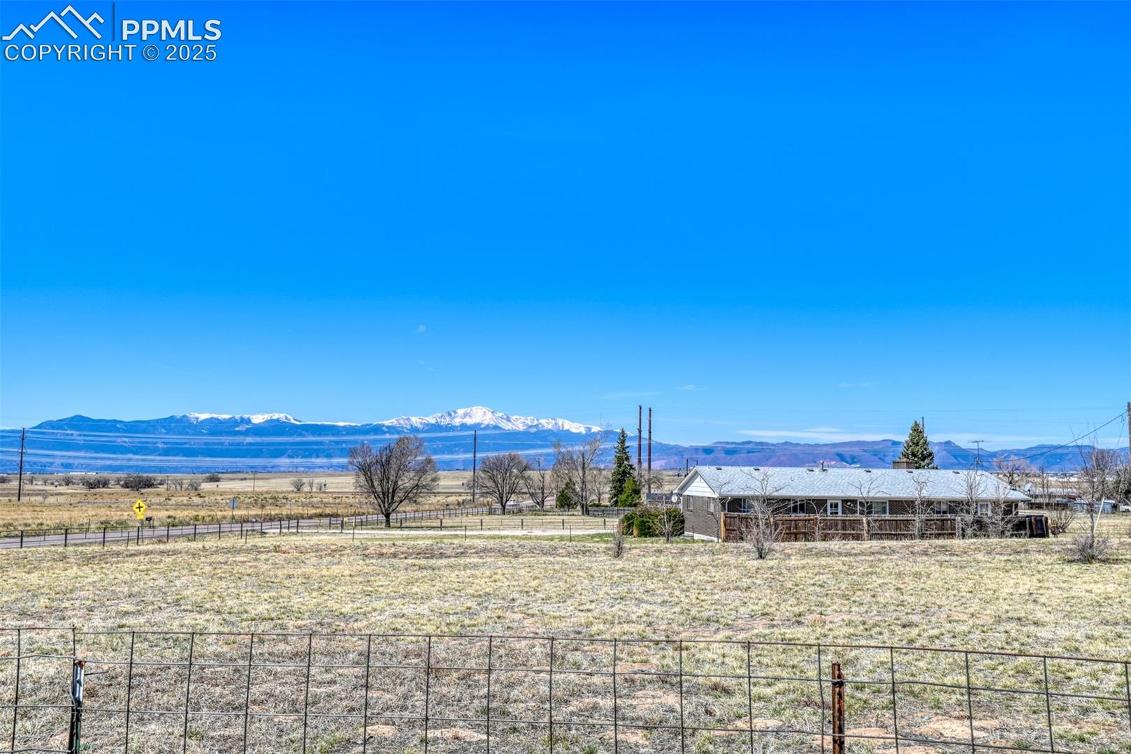 Photo 44 of 10970 Garrett Road, Peyton