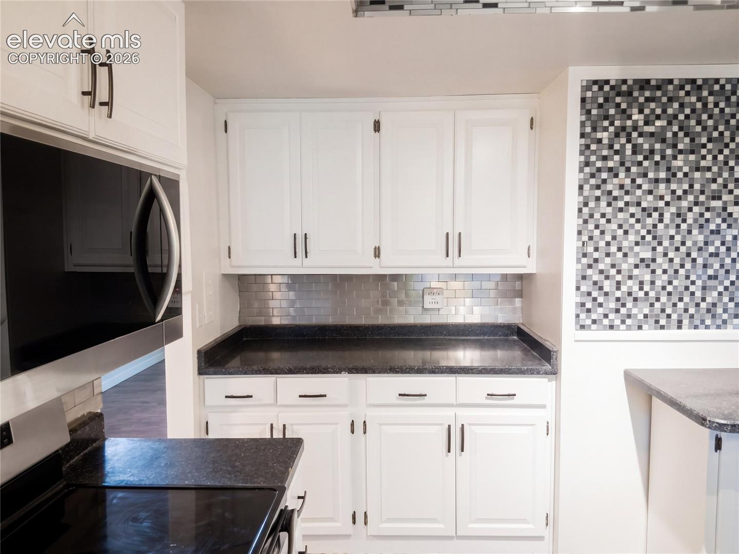 Photo 7 of 4015 Valli Vista Road, Colorado Springs