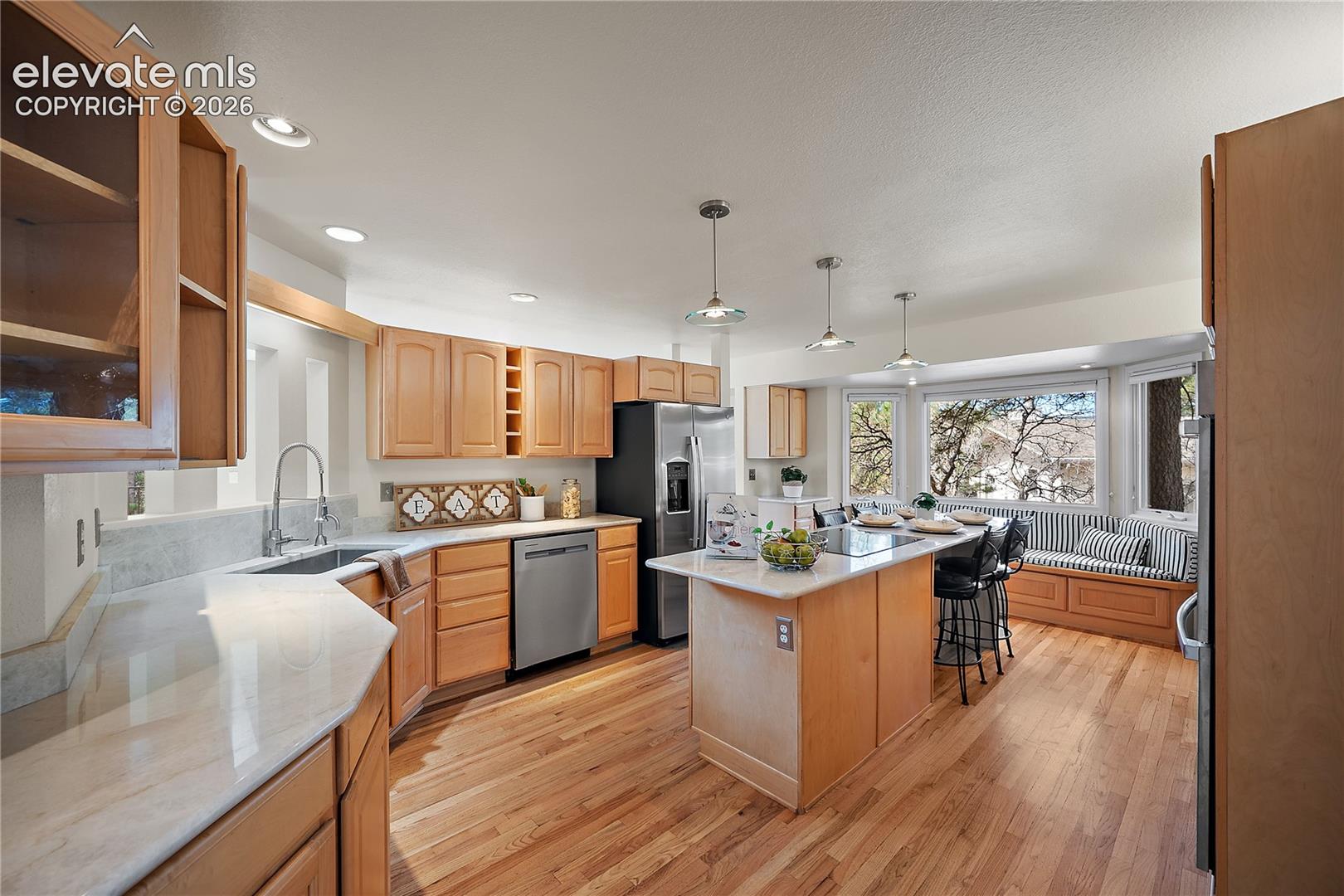 Plenty of counter and cabinet space. 